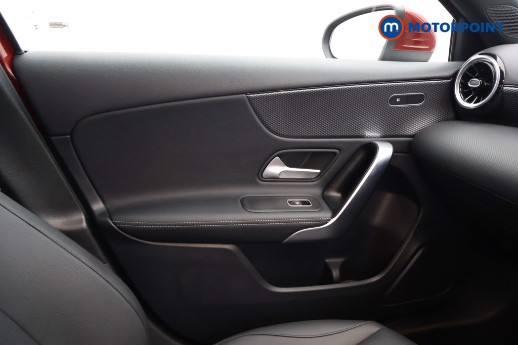 Mercedes-Benz A Class Sport Executive Edition Automatic Petrol Hatchback - Stock Number (1646438) - 11th supplementary image
