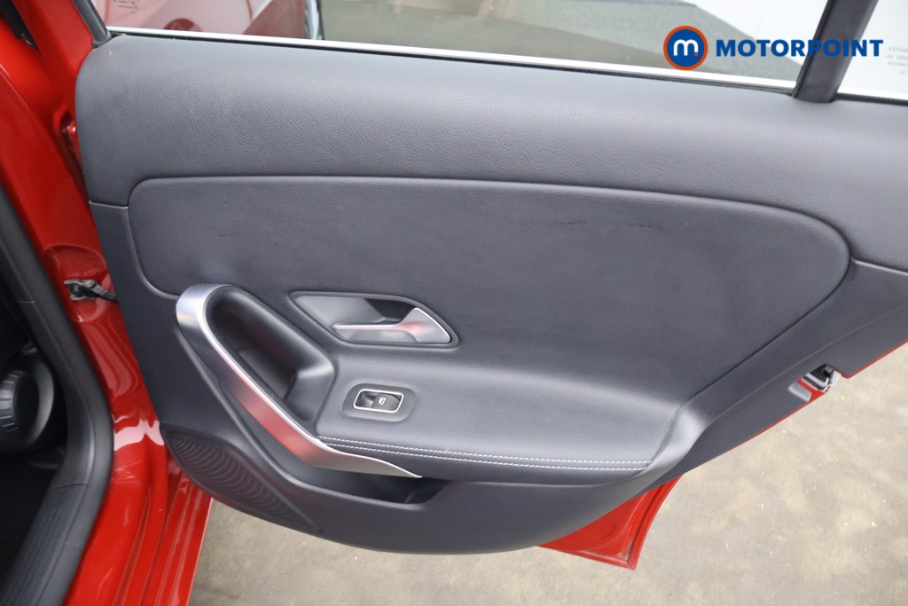 Mercedes-Benz A Class Sport Executive Edition Automatic Petrol Hatchback - Stock Number (1646438) - 17th supplementary image