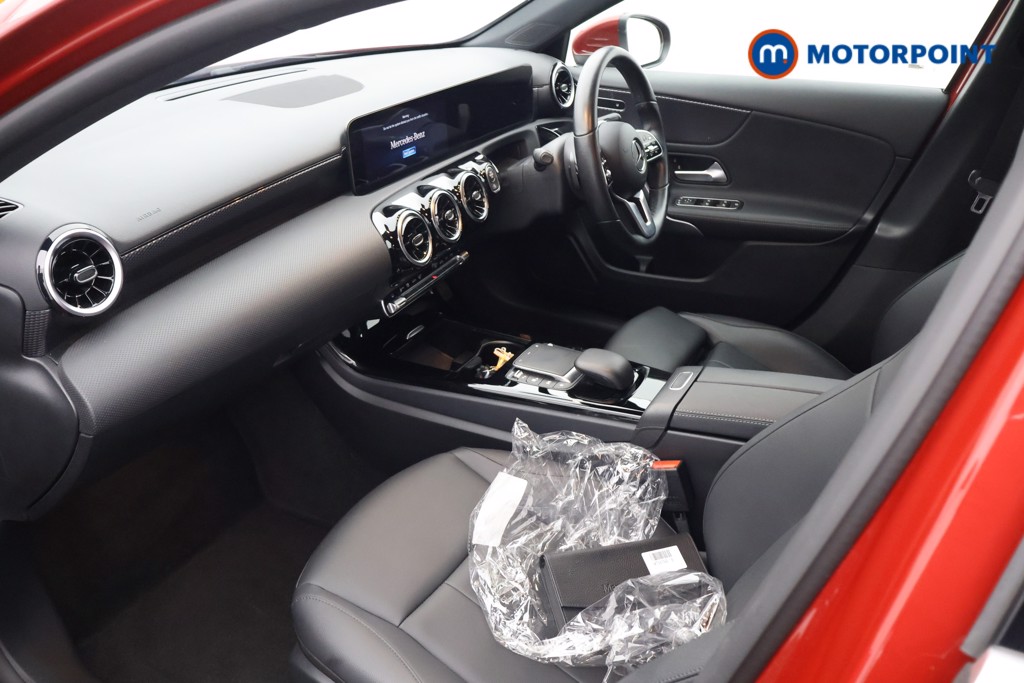 Mercedes-Benz A Class Sport Executive Edition Automatic Petrol Hatchback - Stock Number (1646438) - 23rd supplementary image