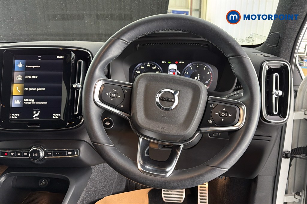 Volvo Xc40 R Design Automatic Petrol SUV - Stock Number (1646446) - 2nd supplementary image