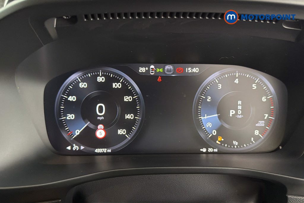 Volvo Xc40 R Design Automatic Petrol SUV - Stock Number (1646446) - 8th supplementary image
