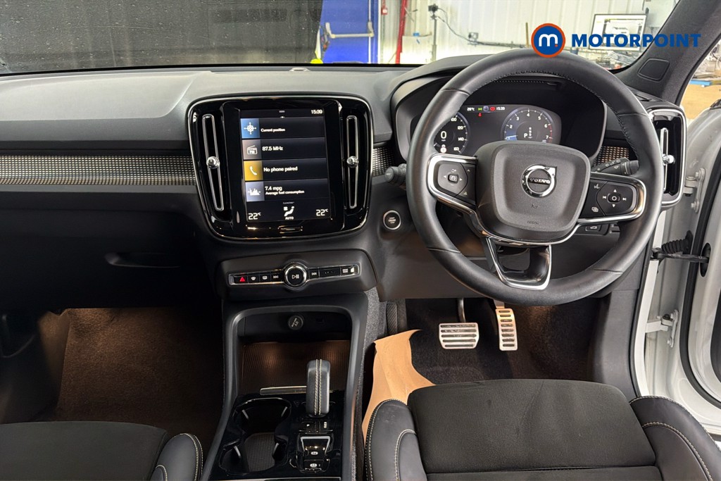 Volvo Xc40 R Design Automatic Petrol SUV - Stock Number (1646446) - 1st supplementary image