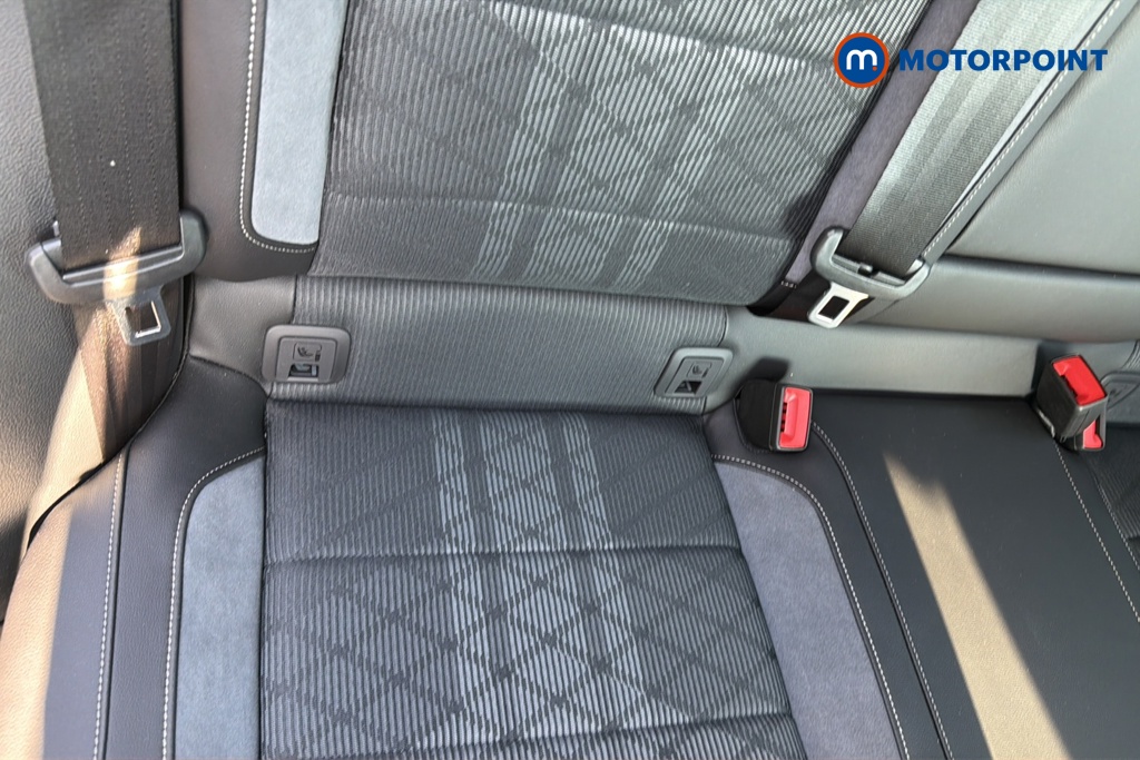 Volkswagen T-Roc R-Line Automatic Petrol SUV - Stock Number (1646580) - 27th supplementary image
