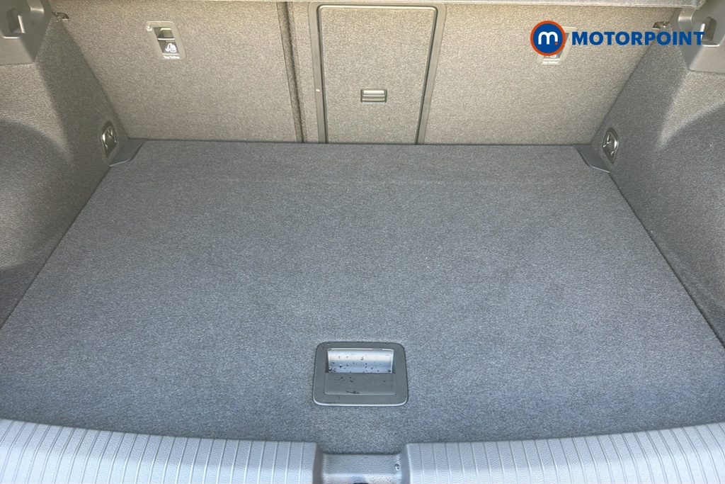 Volkswagen T-Roc R-Line Automatic Petrol SUV - Stock Number (1646580) - 30th supplementary image