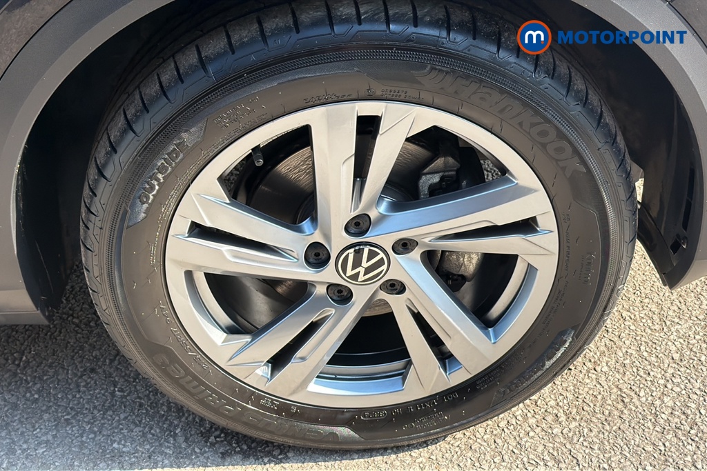 Volkswagen T-Roc R-Line Automatic Petrol SUV - Stock Number (1646580) - 47th supplementary image