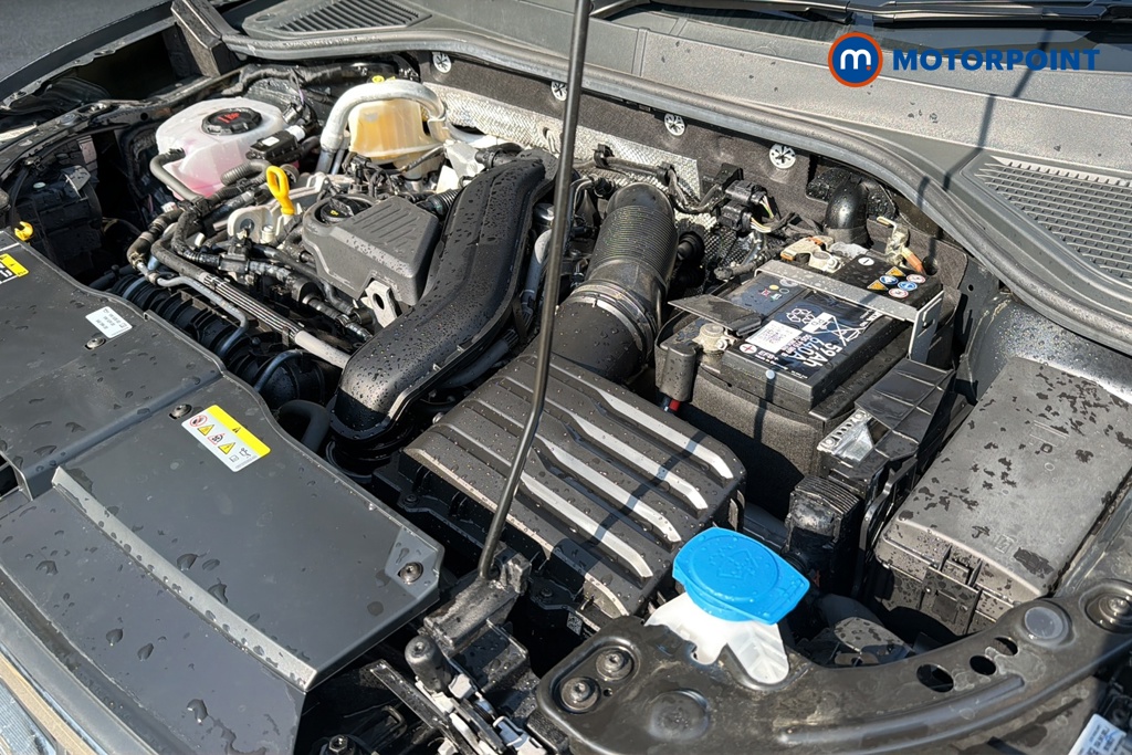Volkswagen T-Roc R-Line Automatic Petrol SUV - Stock Number (1646580) - 48th supplementary image