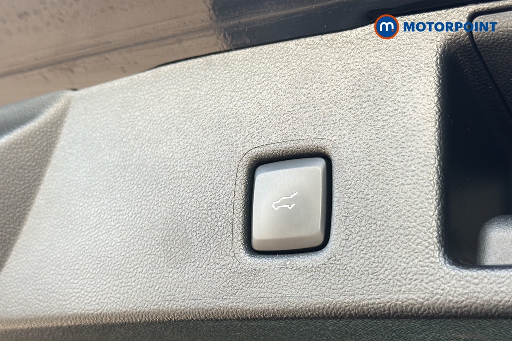Ford Kuga St-Line Automatic Petrol-Electric Hybrid SUV - Stock Number (1646697) - 35th supplementary image