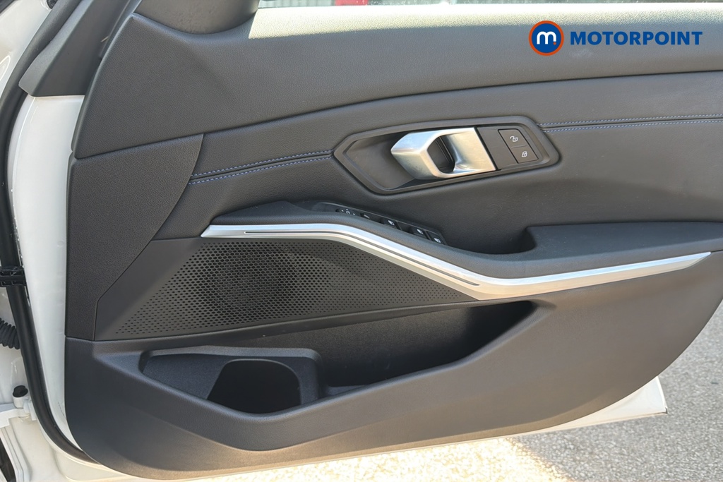 BMW 3 Series M Sport Automatic Petrol Saloon - Stock Number (1646992) - 18th supplementary image