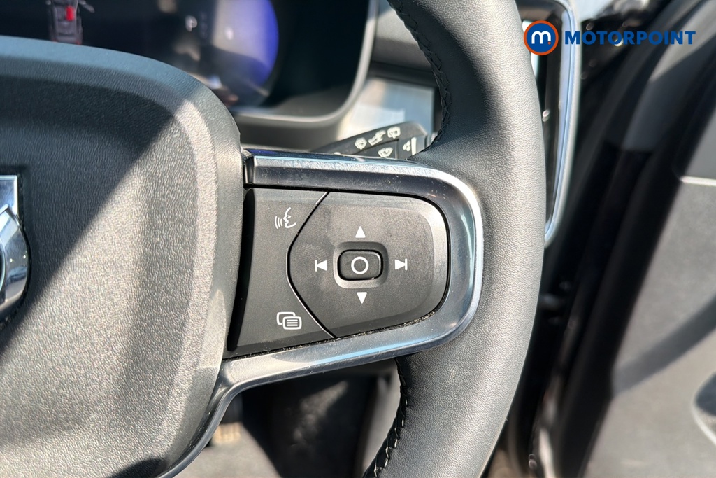 Volvo Xc40 Plus Automatic Petrol SUV - Stock Number (1647048) - 3rd supplementary image