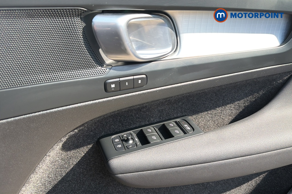 Volvo Xc40 Plus Automatic Petrol SUV - Stock Number (1647048) - 19th supplementary image