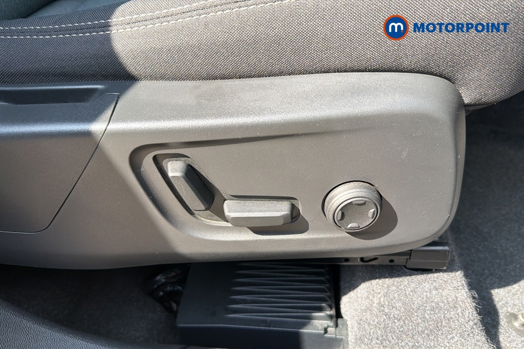 Volvo Xc40 Plus Automatic Petrol SUV - Stock Number (1647048) - 23rd supplementary image