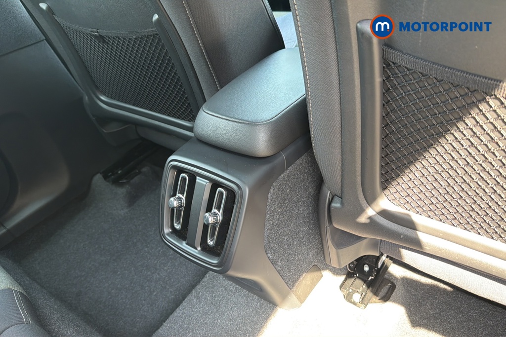 Volvo Xc40 Plus Automatic Petrol SUV - Stock Number (1647048) - 28th supplementary image