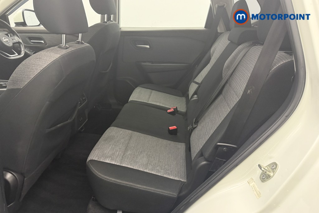Nissan X-Trail Acenta Premium Automatic Petrol-Electric Hybrid SUV - Stock Number (1647084) - 4th supplementary image
