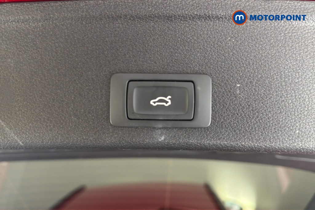 Audi A4 Black Edition Automatic Petrol Estate - Stock Number (1647183) - 35th supplementary image