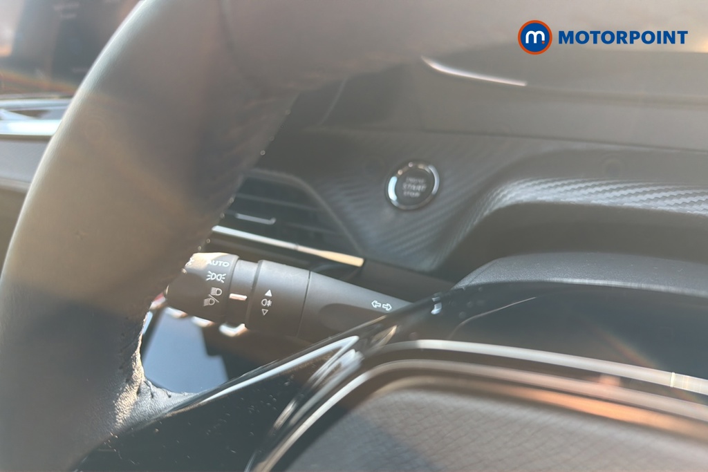 Peugeot 2008 Allure Manual Petrol SUV - Stock Number (1647256) - 5th supplementary image