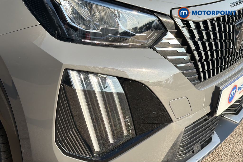 Peugeot 2008 Allure Manual Petrol SUV - Stock Number (1647256) - 38th supplementary image