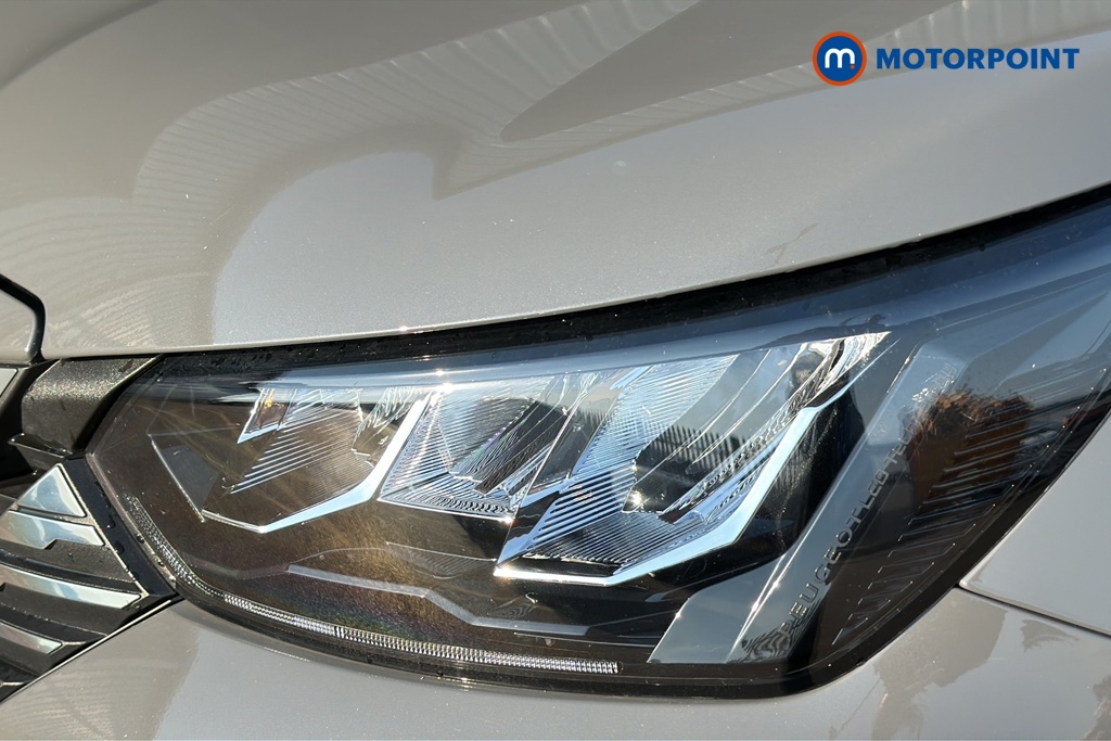 Peugeot 2008 Allure Manual Petrol SUV - Stock Number (1647256) - 42nd supplementary image