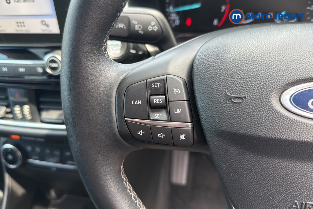 Ford Fiesta Titanium Manual Petrol Hatchback - Stock Number (1647266) - 4th supplementary image