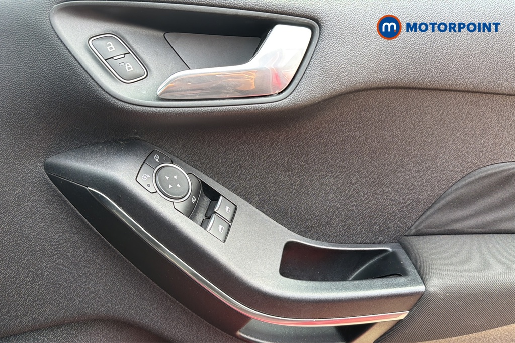 Ford Fiesta Titanium Manual Petrol Hatchback - Stock Number (1647266) - 19th supplementary image