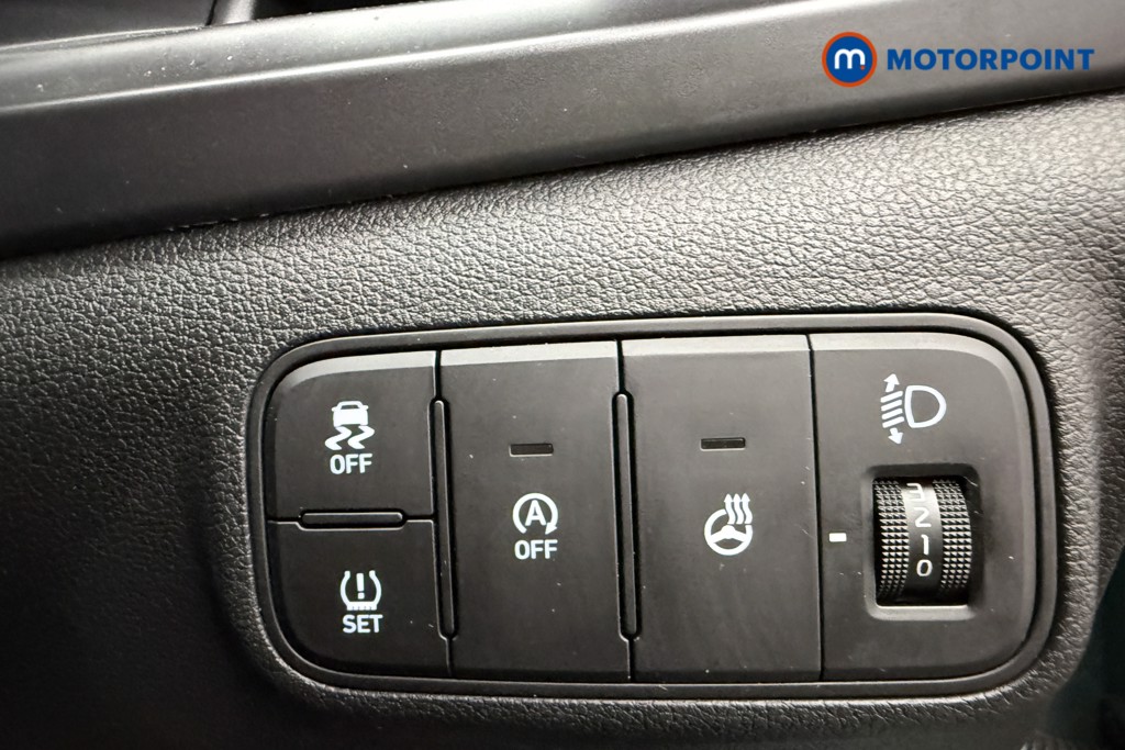 Hyundai I20 Premium Manual Petrol Hatchback - Stock Number (1647446) - 17th supplementary image