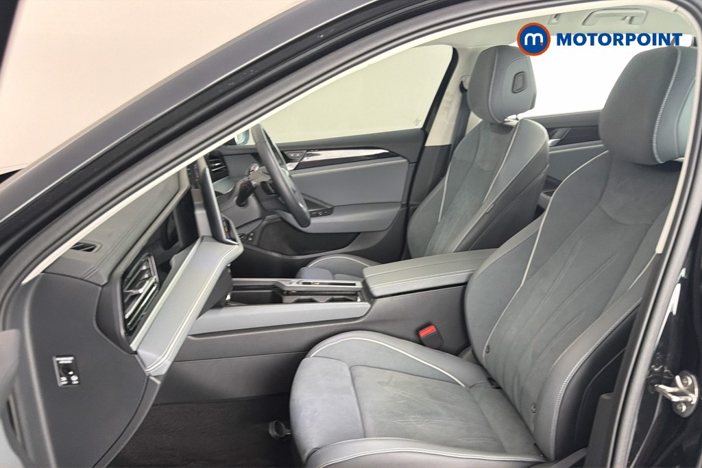 Volkswagen Passat Life Automatic Petrol Plug-In Hybrid Estate - Stock Number (1647521) - 22nd supplementary image