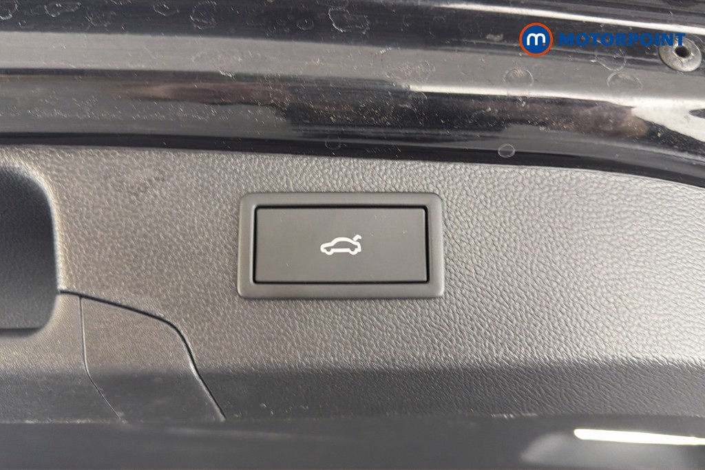 Volkswagen Passat Life Automatic Petrol Plug-In Hybrid Estate - Stock Number (1647521) - 35th supplementary image