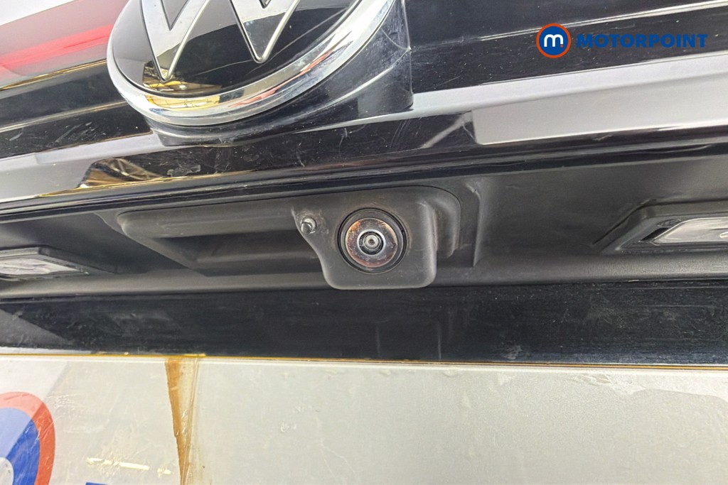 Volkswagen Passat Life Automatic Petrol Plug-In Hybrid Estate - Stock Number (1647521) - 36th supplementary image