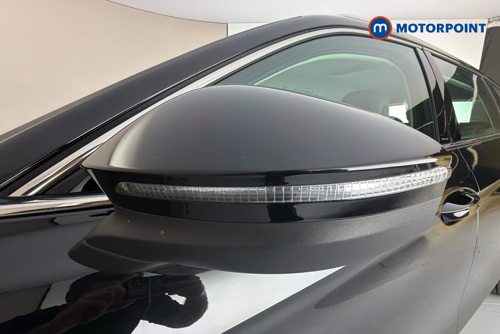 Volkswagen Passat Life Automatic Petrol Plug-In Hybrid Estate - Stock Number (1647521) - 43rd supplementary image