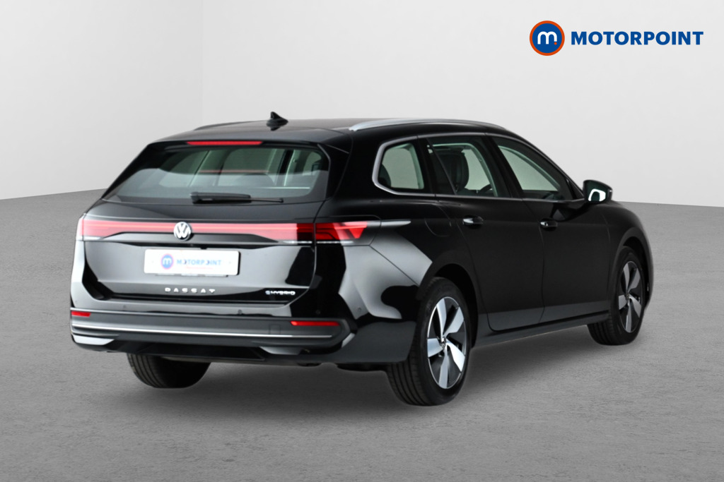 Volkswagen Passat Life Automatic Petrol Plug-In Hybrid Estate - Stock Number (1647521) - Drivers side rear corner