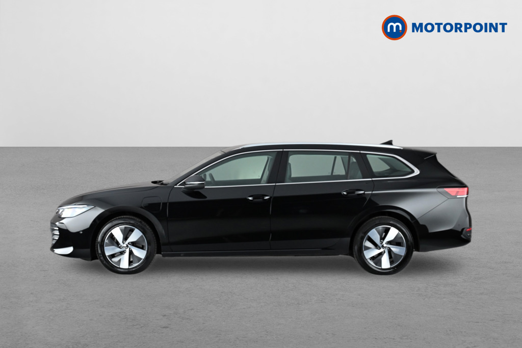 Volkswagen Passat Life Automatic Petrol Plug-In Hybrid Estate - Stock Number (1647521) - Passenger side