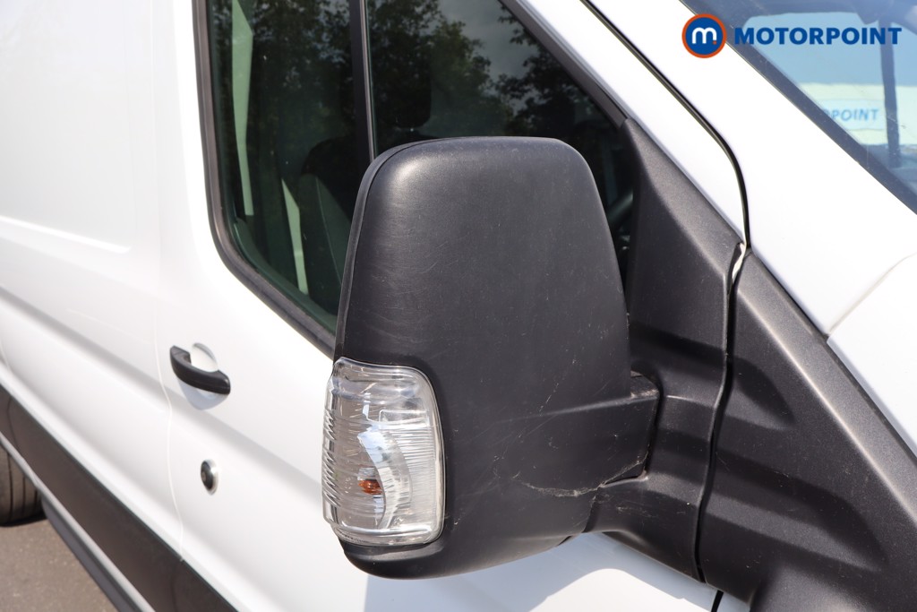 Ford Transit Limited Automatic Diesel Medium Roof Van - Stock Number (1611386) - Passenger side front corner