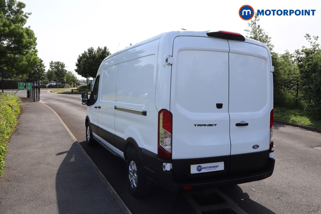 Ford Transit Limited Automatic Diesel Medium Roof Van - Stock Number (1611386) - 5th supplementary image