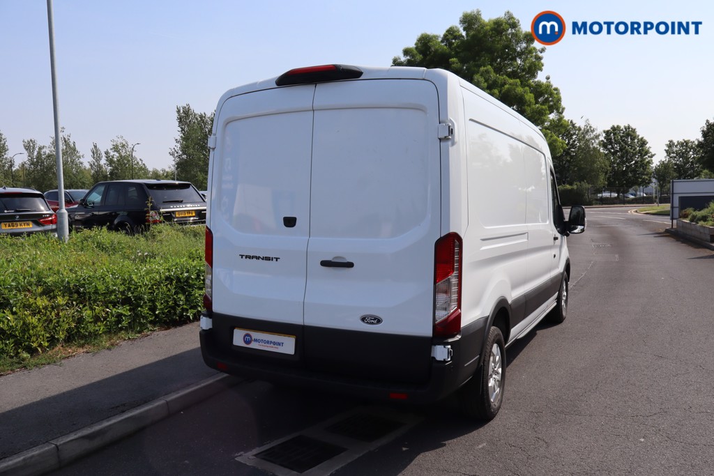Ford Transit Limited Automatic Diesel Medium Roof Van - Stock Number (1611386) - 7th supplementary image