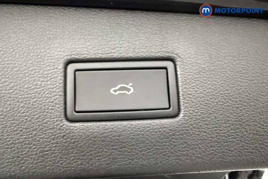 Volkswagen Tiguan Allspace Life Automatic Petrol SUV - Stock Number (1623479) - 18th supplementary image