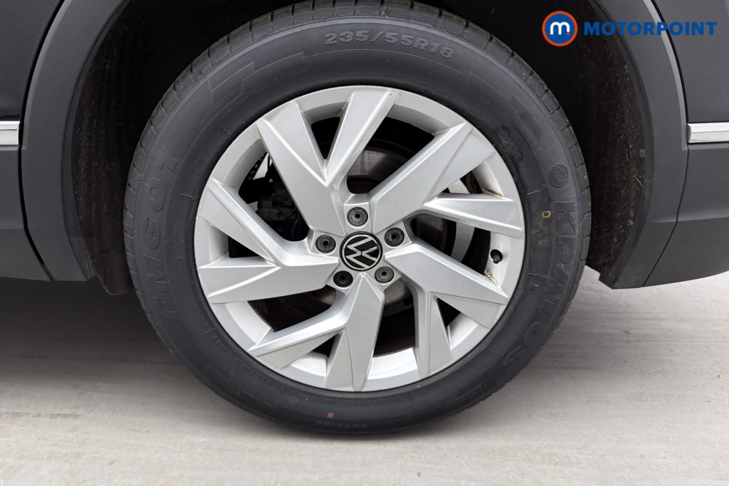 Volkswagen Tiguan Allspace Life Automatic Petrol SUV - Stock Number (1623479) - 23rd supplementary image