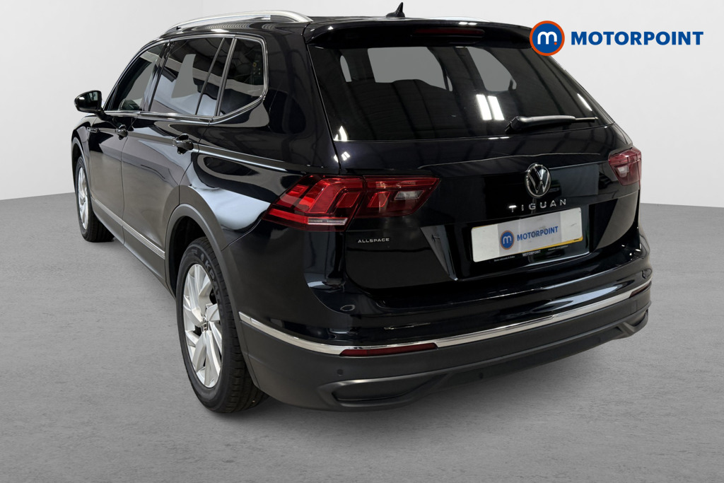 Volkswagen Tiguan Allspace Life Automatic Petrol SUV - Stock Number (1623479) - Passenger side rear corner