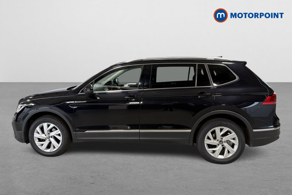 Volkswagen Tiguan Allspace Life Automatic Petrol SUV - Stock Number (1623479) - Passenger side