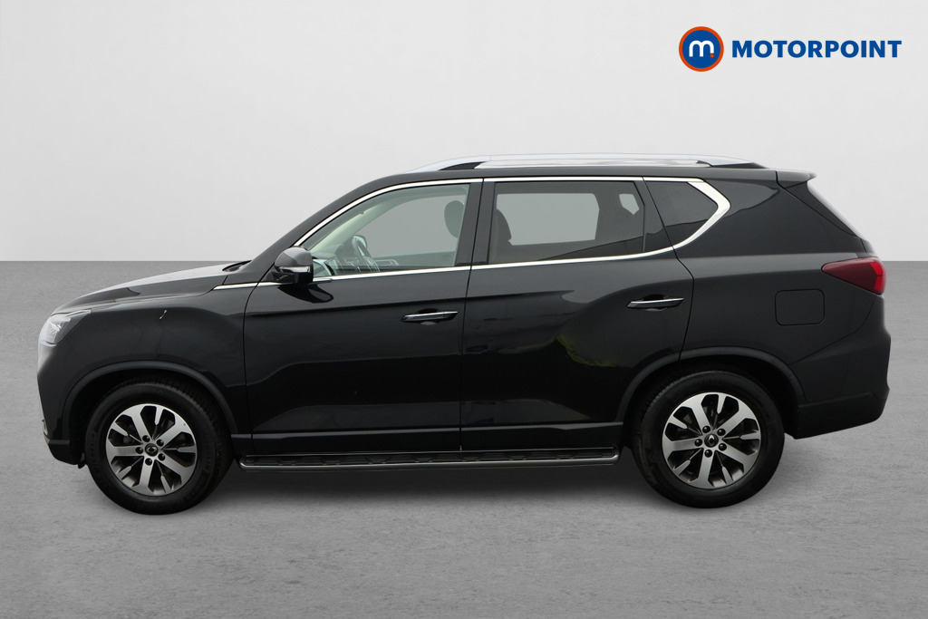 Ssangyong Rexton Ultimate Automatic Diesel SUV - Stock Number (1626626) - Passenger side