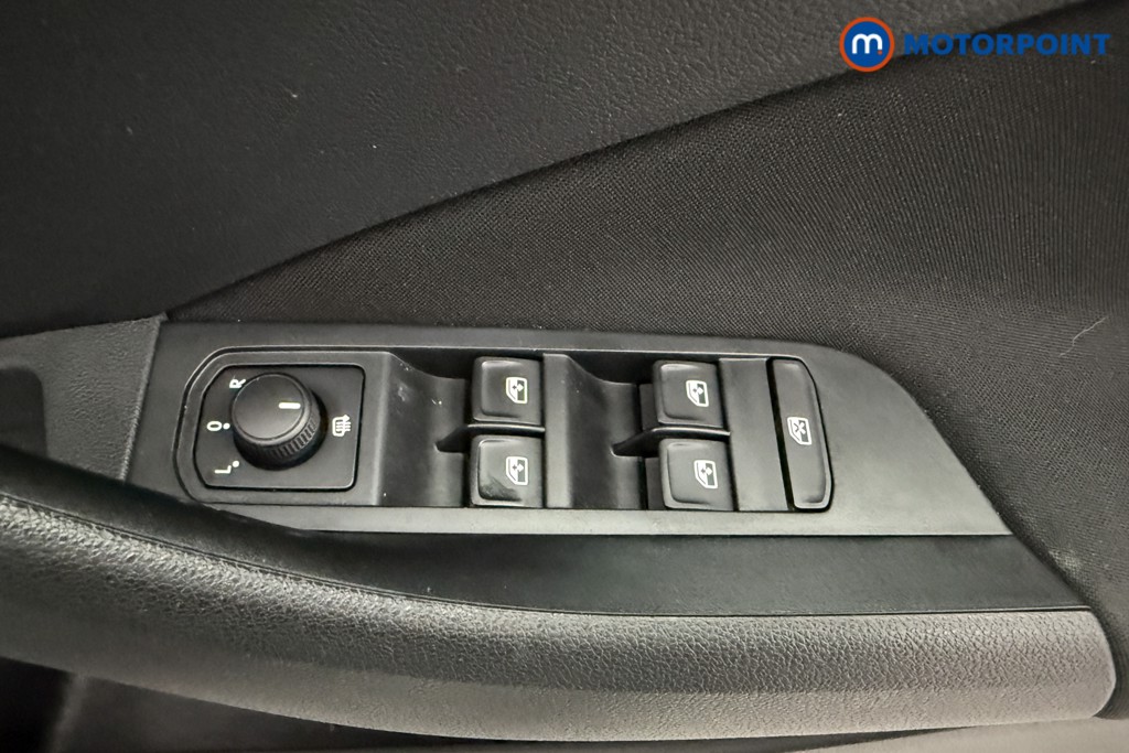Skoda Kamiq Monte Carlo Manual Petrol SUV - Stock Number (1628121) - 15th supplementary image