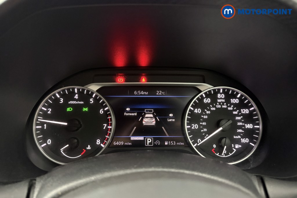 Nissan Juke N-Connecta Automatic Petrol SUV - Stock Number (1629023) - 6th supplementary image