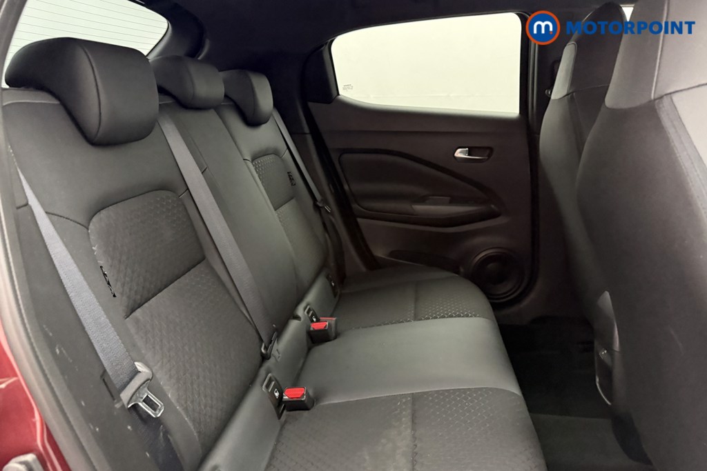 Nissan Juke N-Connecta Automatic Petrol SUV - Stock Number (1629023) - 18th supplementary image