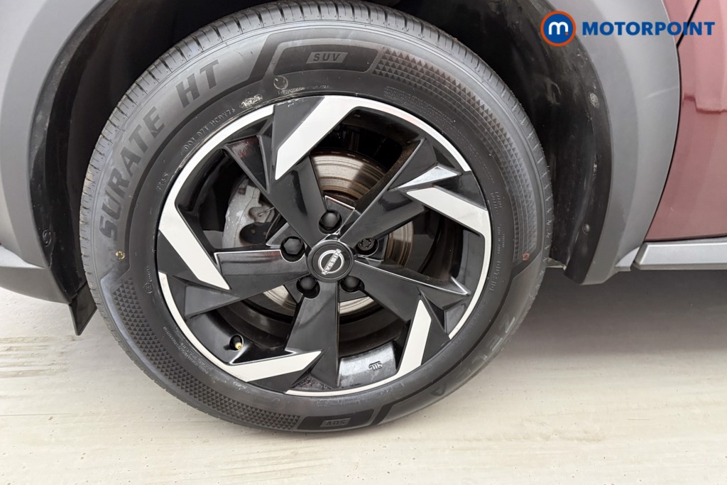 Nissan Juke N-Connecta Automatic Petrol SUV - Stock Number (1629023) - 23rd supplementary image
