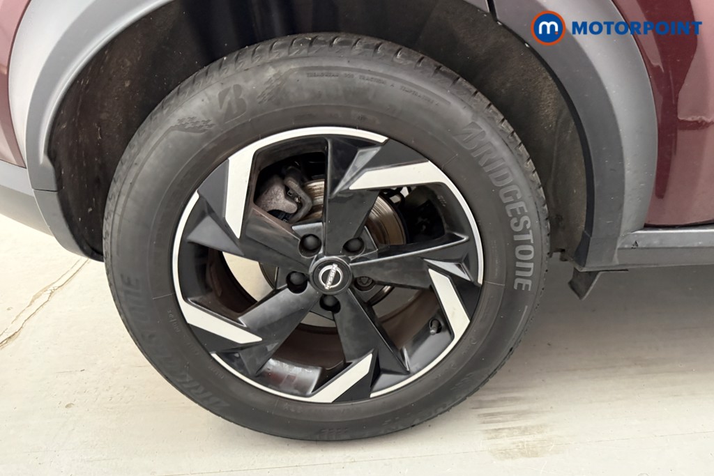 Nissan Juke N-Connecta Automatic Petrol SUV - Stock Number (1629023) - 25th supplementary image