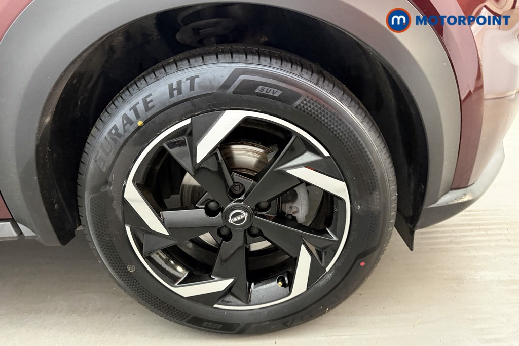 Nissan Juke N-Connecta Automatic Petrol SUV - Stock Number (1629023) - 26th supplementary image
