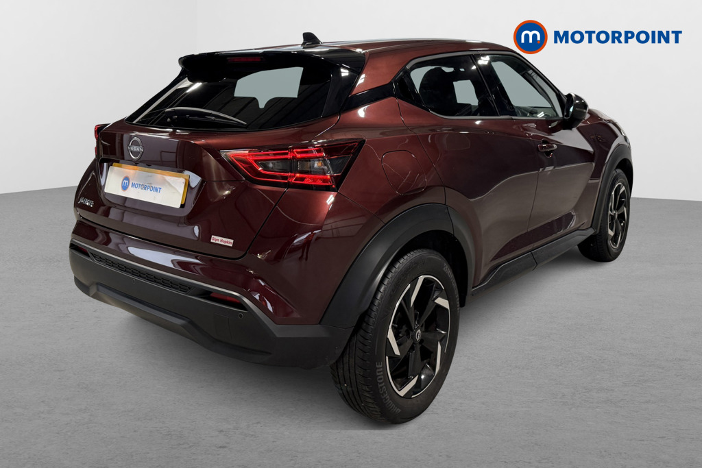 Nissan Juke N-Connecta Automatic Petrol SUV - Stock Number (1629023) - Drivers side rear corner