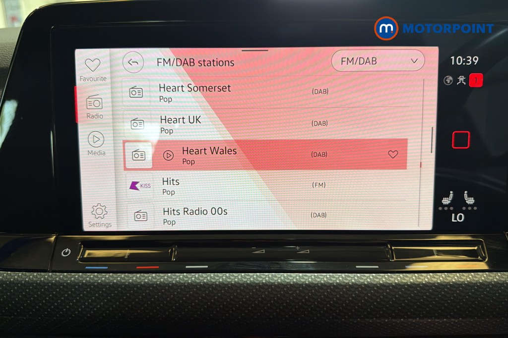 Volkswagen Golf R-Line Automatic Petrol Hatchback - Stock Number (1636452) - 9th supplementary image