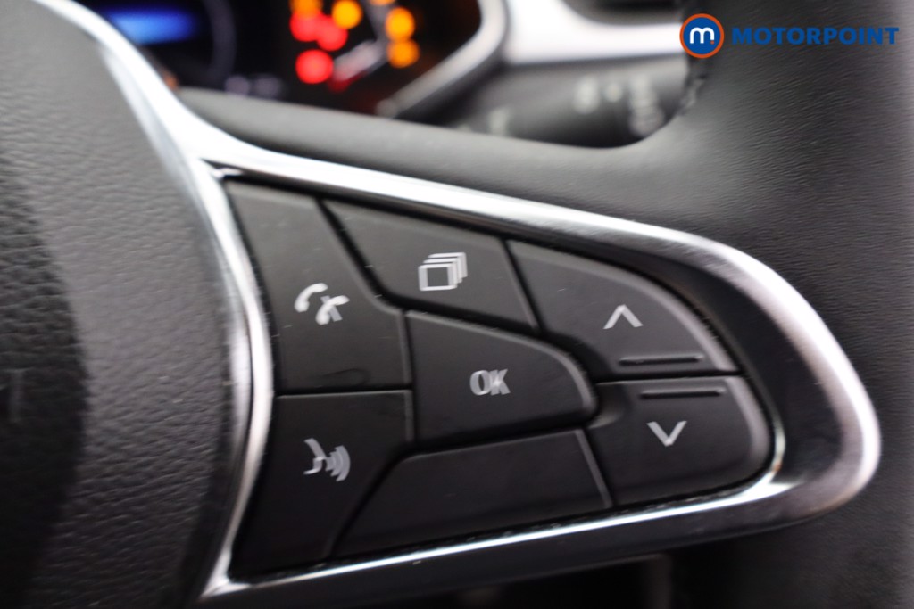 Renault Captur Iconic Edition Automatic Petrol-Electric Hybrid SUV - Stock Number (1640077) - 12th supplementary image