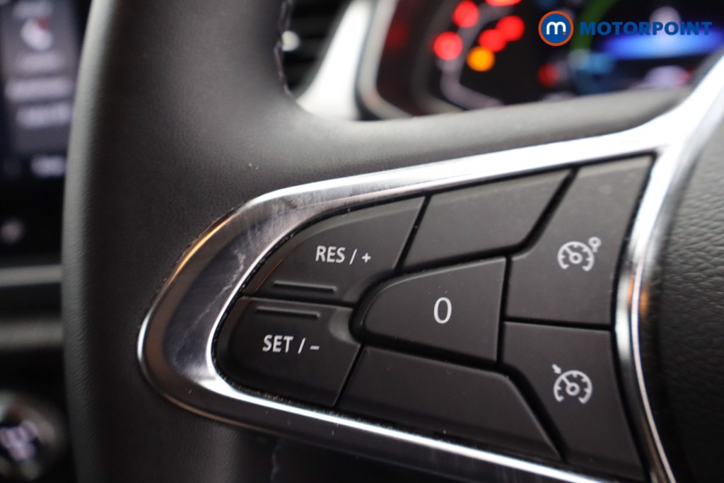 Renault Captur Iconic Edition Automatic Petrol-Electric Hybrid SUV - Stock Number (1640077) - 13th supplementary image
