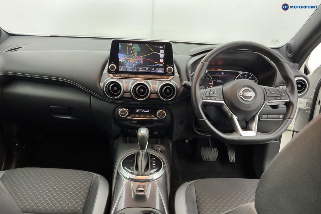Nissan Juke N-Connecta Automatic Petrol SUV - Stock Number (1640712) - 12th supplementary image