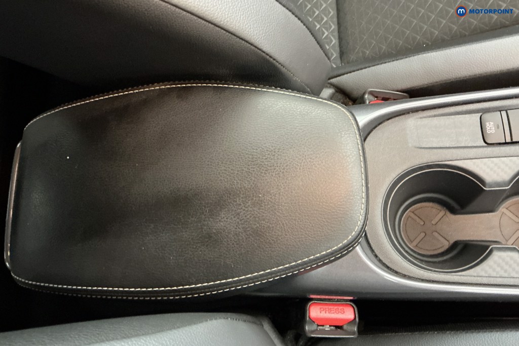 Nissan Juke N-Connecta Automatic Petrol SUV - Stock Number (1640712) - 13th supplementary image